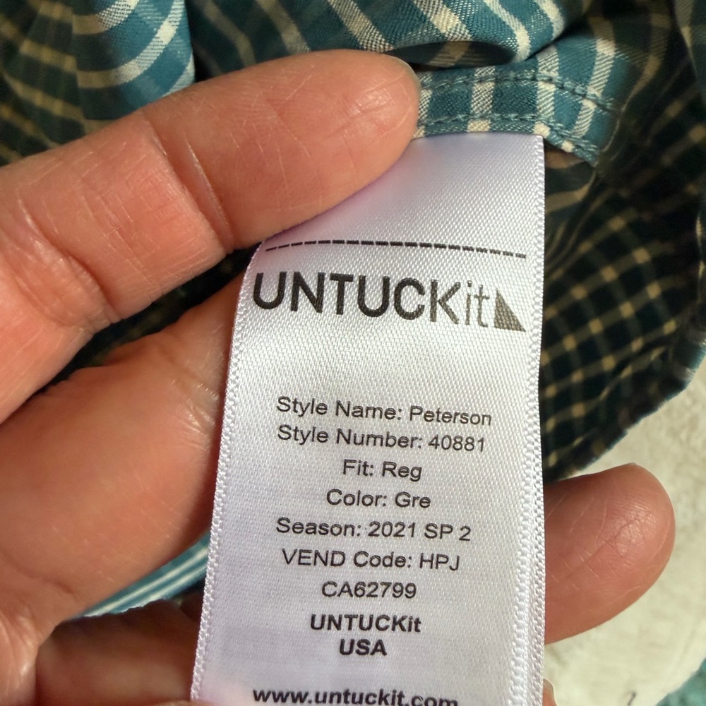 UNTUCKit Men's Green plaid Shirt - Picture 6 of 8
